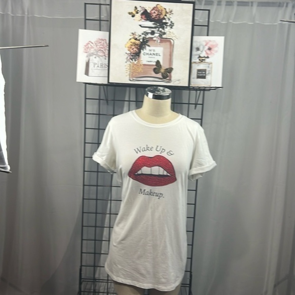 Make up T/Shirt. From AVON.